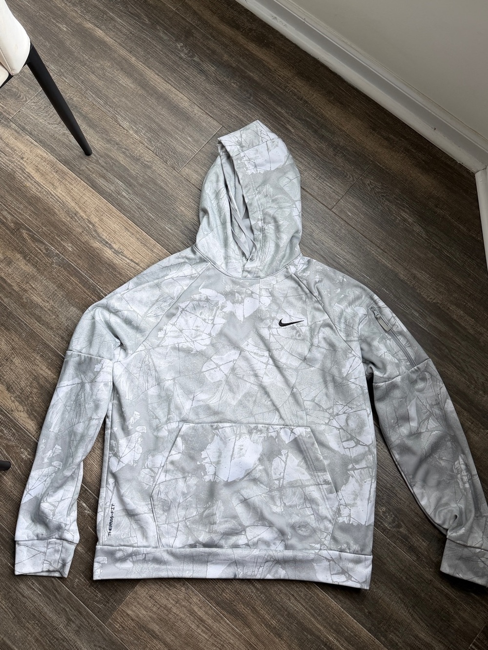 Nike gray & white camouflage hoodie size M #camo #athletic